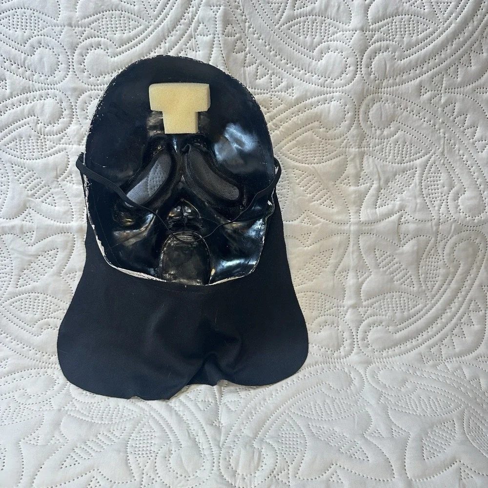 Scream Aged Ghost Face Adult Costume Robe Mask Belt Easter Unlimited Fun World
